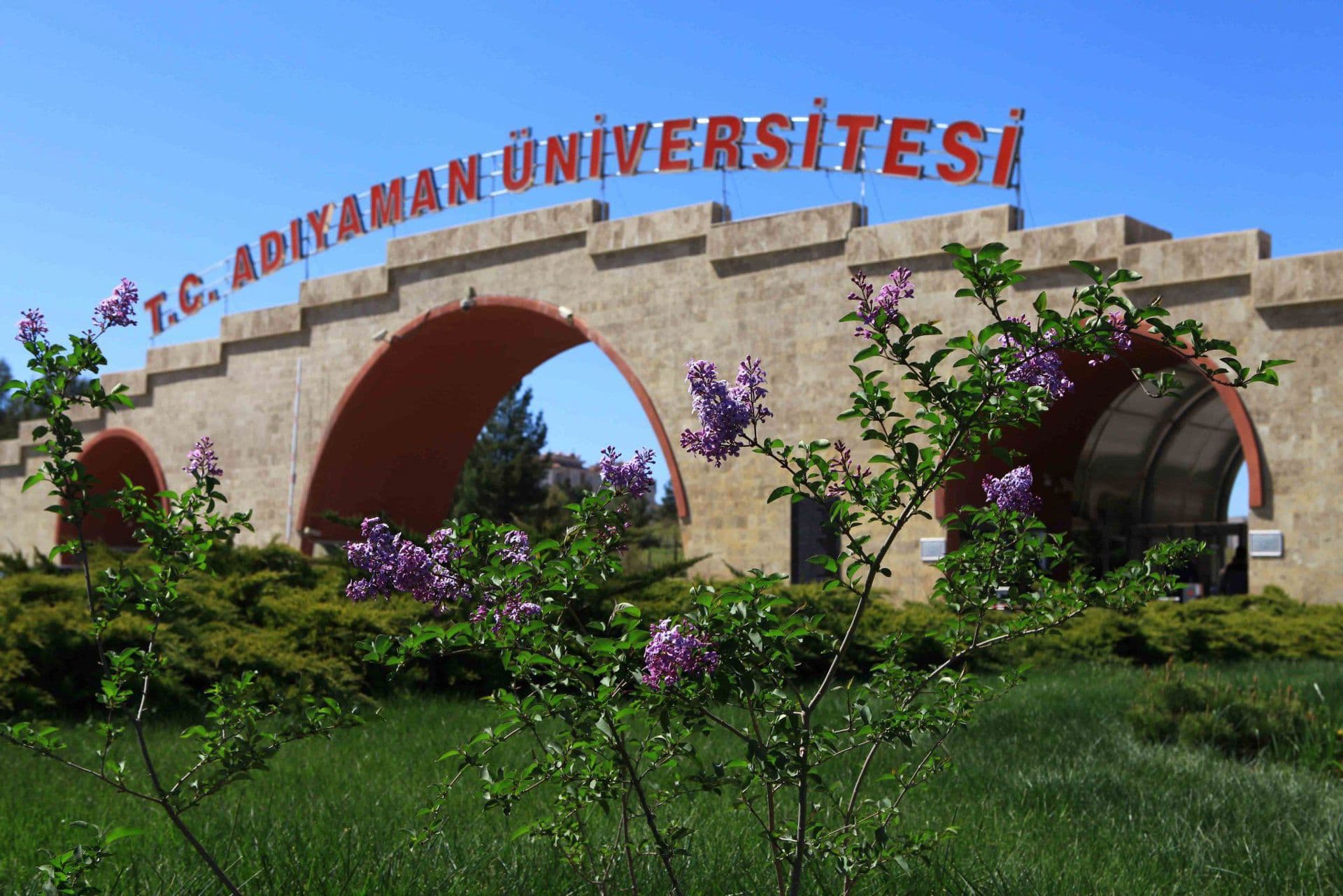 ADIYAMAN ÜNİVERSİTESİ kampüsü